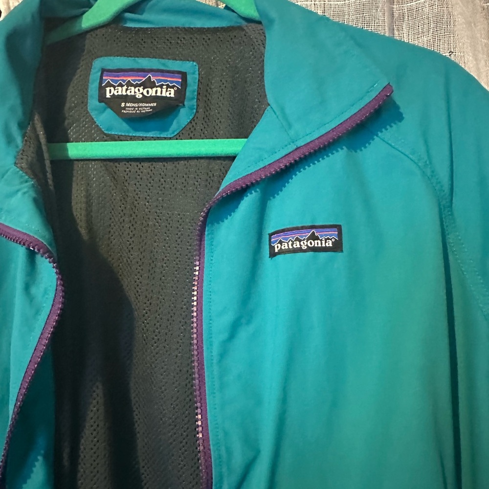 Vintage Patagonia Jacket in great condition men’s sizes small